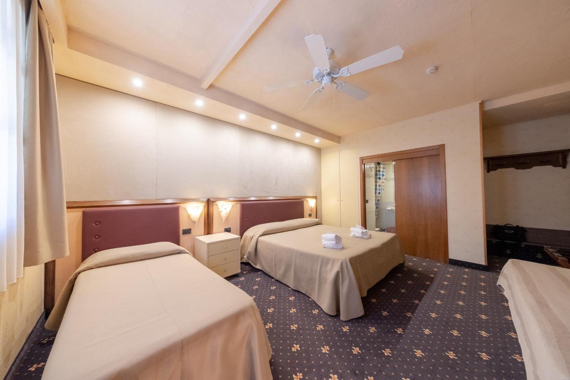 Holiday Rooms Antica Badia Volterra Dış mekan fotoğraf