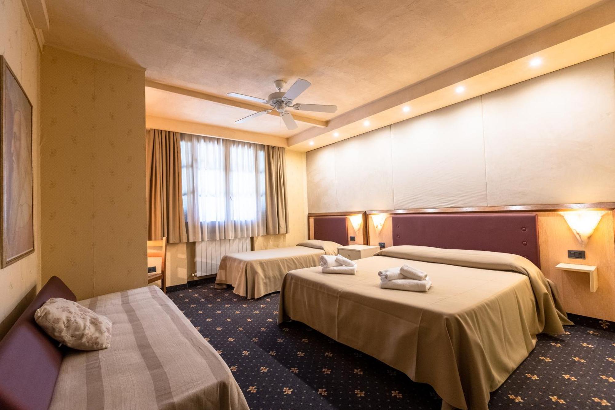 Holiday Rooms Antica Badia Volterra Dış mekan fotoğraf