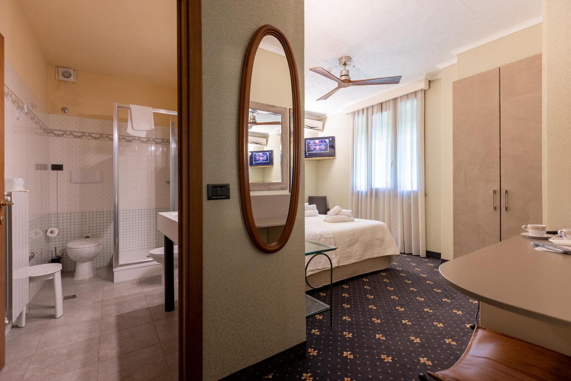 Holiday Rooms Antica Badia Volterra Dış mekan fotoğraf