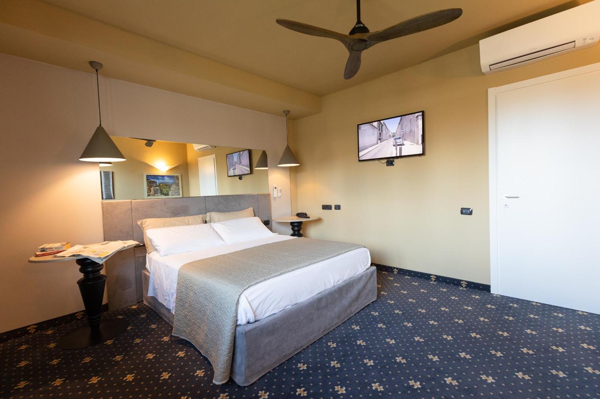 Holiday Rooms Antica Badia Volterra Dış mekan fotoğraf