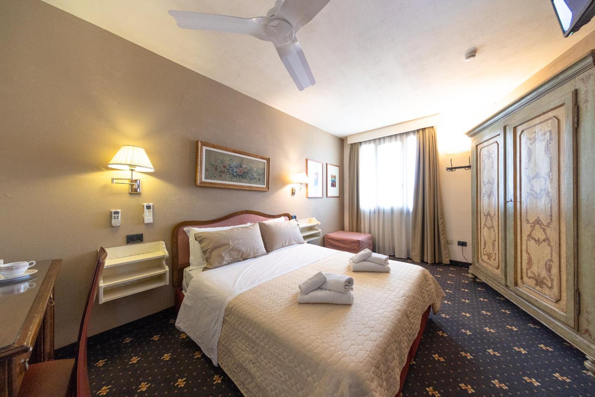 Holiday Rooms Antica Badia Volterra Dış mekan fotoğraf