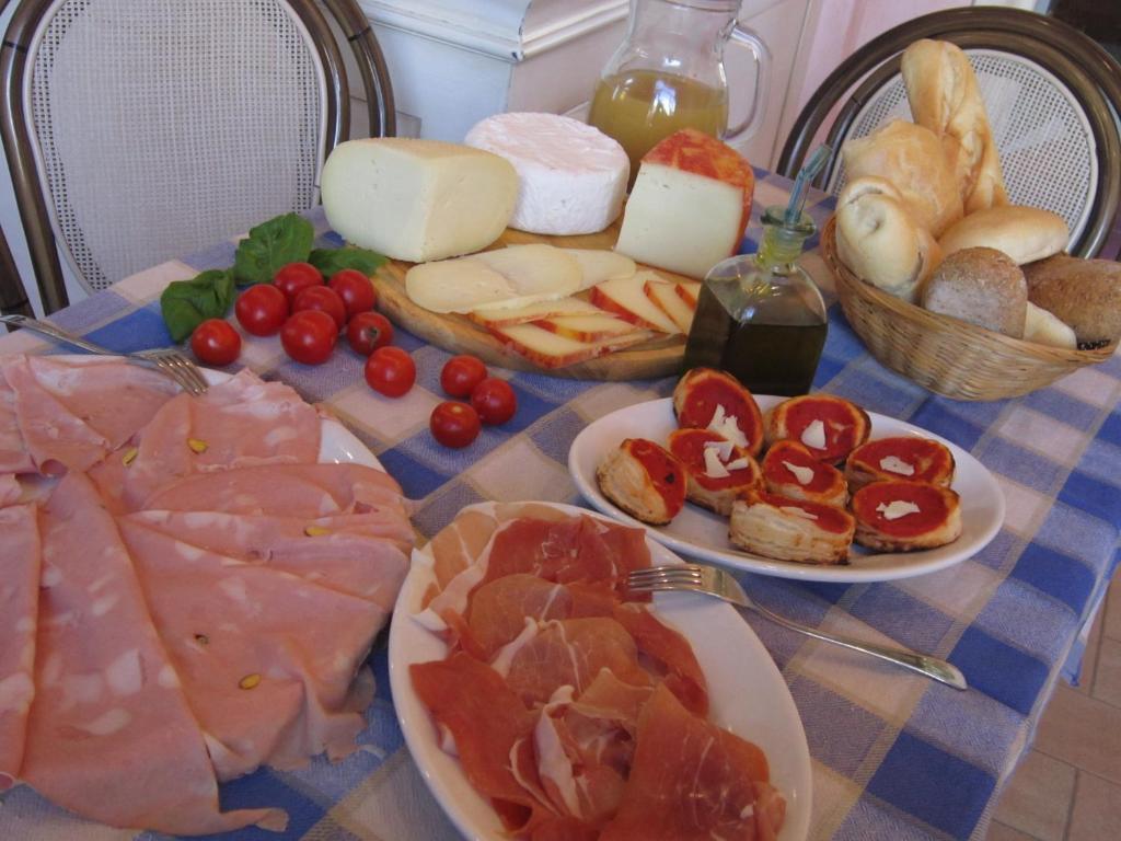 Holiday Rooms Antica Badia Volterra Dış mekan fotoğraf